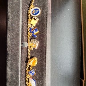 Denver Broncos Charm Bracelet Danbury Mint